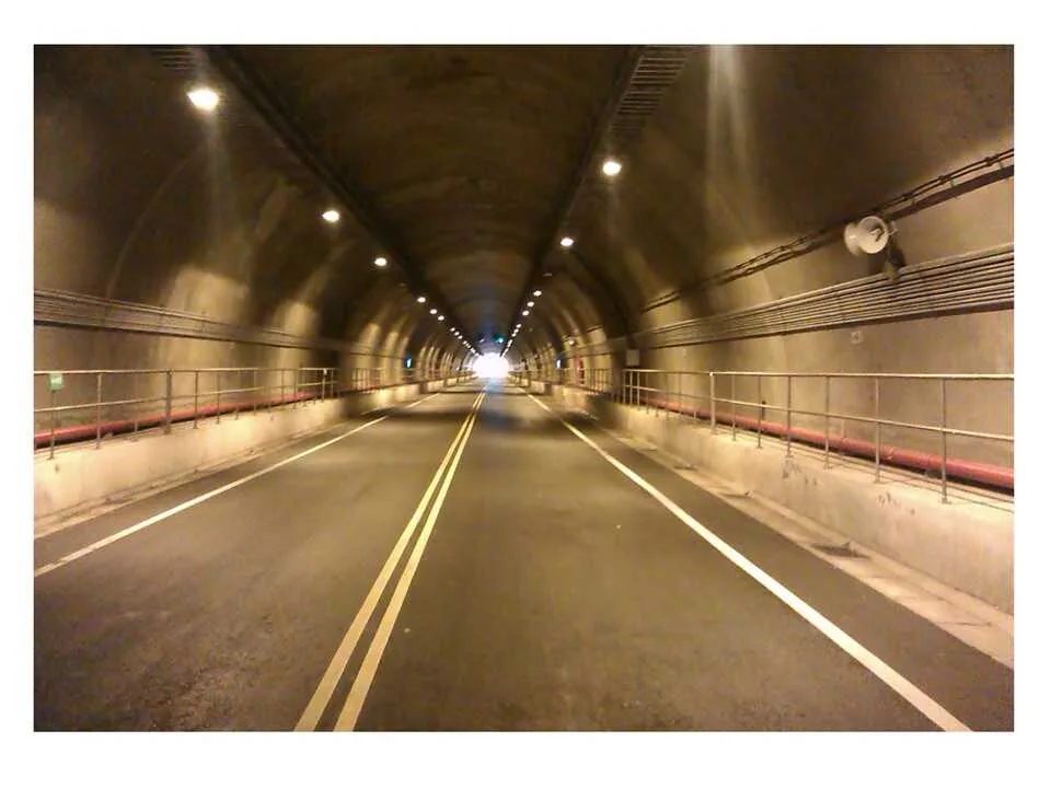 基平隧道